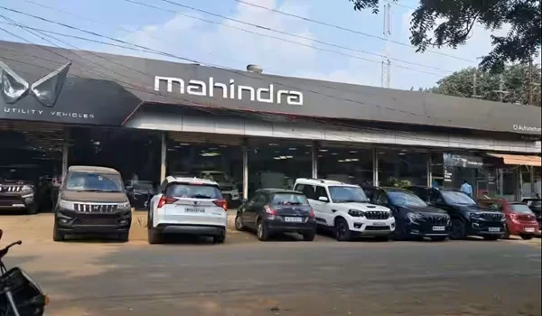 Mahindra Showroom in Bhopal – Dealers, Prices, Vehicle Variants, Features, Services & Address